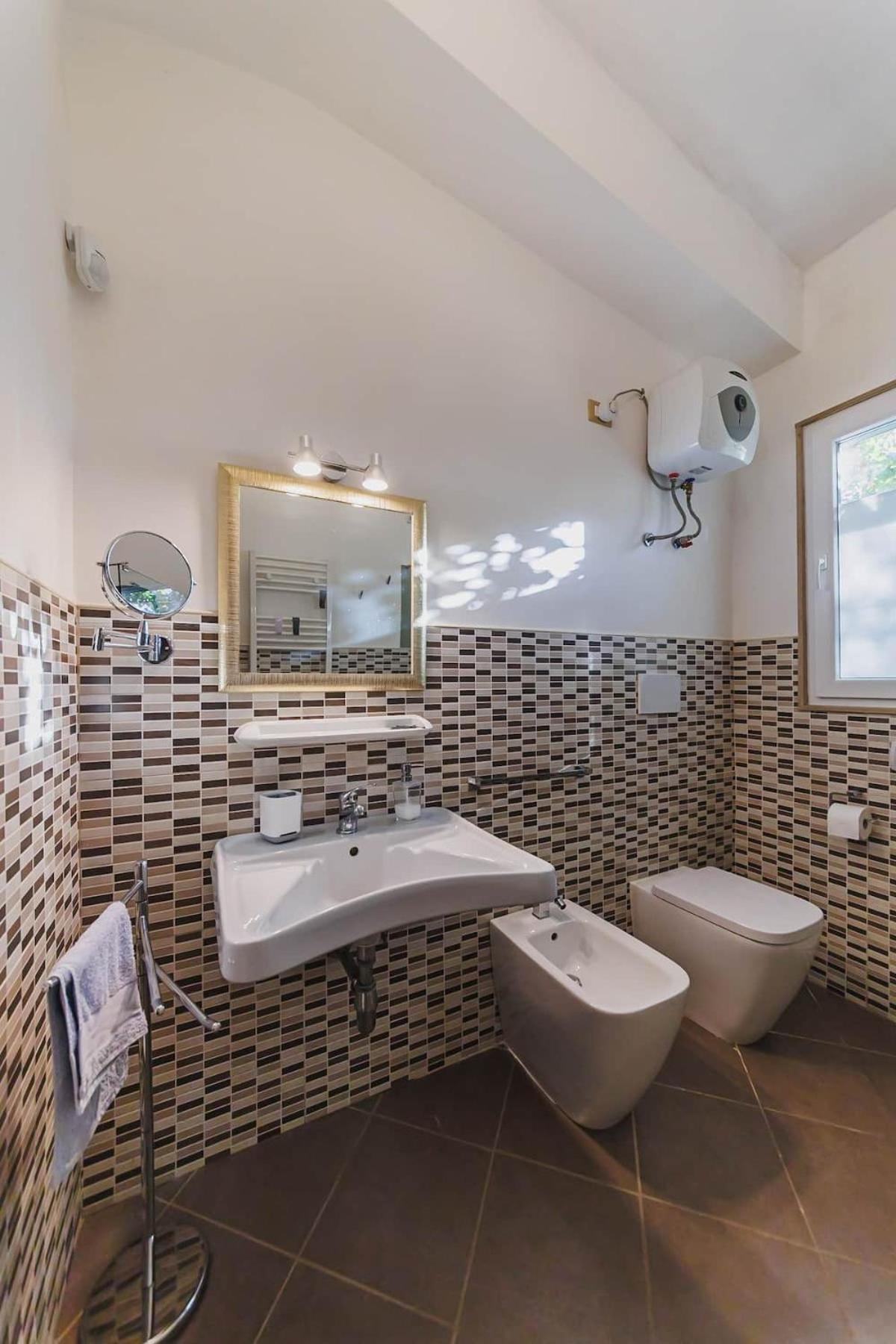 מודוניו Countryhouse Gli Ulivi מראה חיצוני תמונה