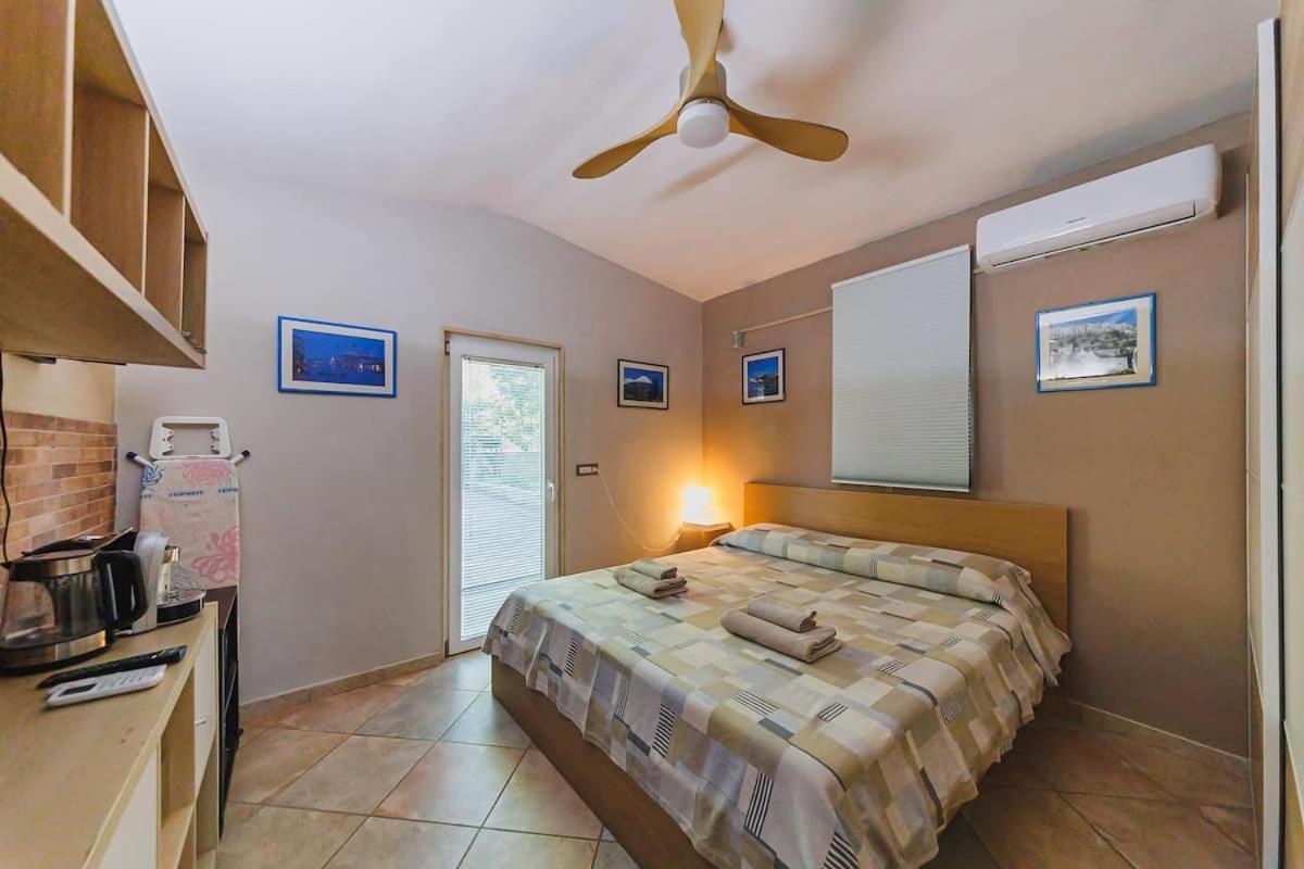 מודוניו Countryhouse Gli Ulivi מראה חיצוני תמונה