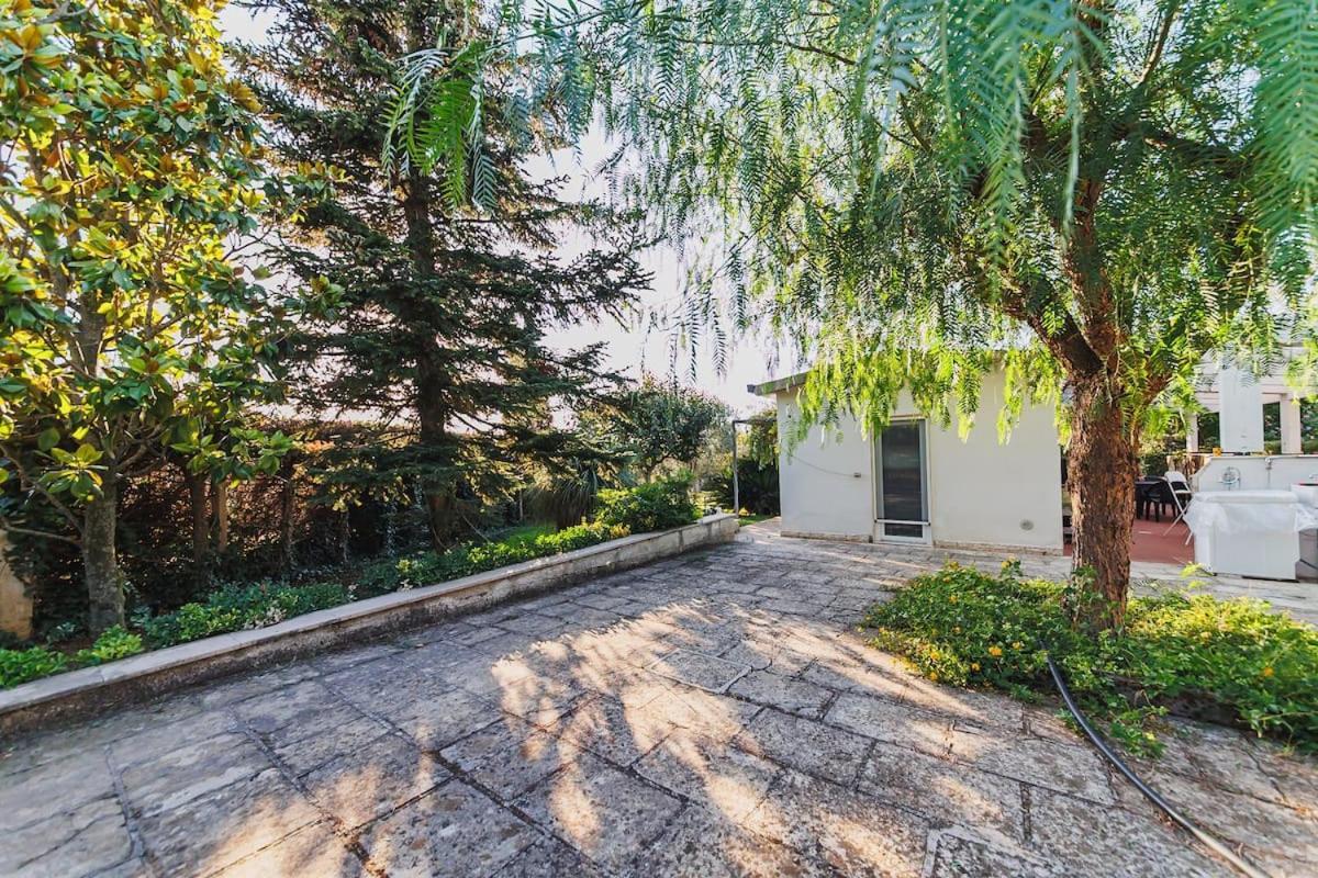מודוניו Countryhouse Gli Ulivi מראה חיצוני תמונה